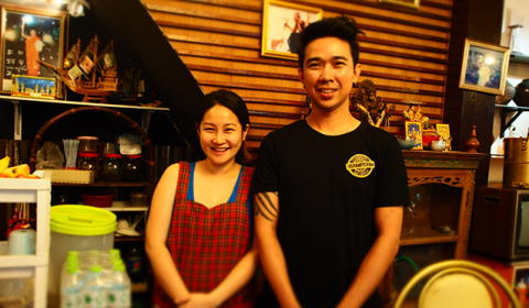 อิสท์-เวสท์ สเต็ก 6