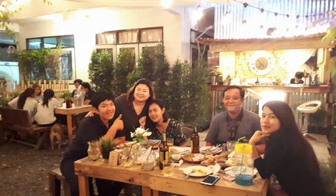 ร้านหลังสวนVilla