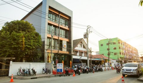 พลาญชัย หมูกระทะ โชคชัย4