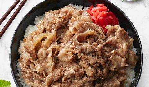 โชนันข้าวหน้าเนื้อ